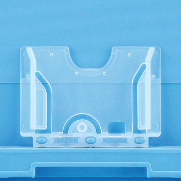 プレートＮＲ７８×６１Ｐ